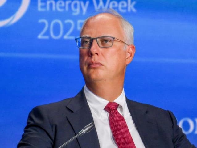 Неприлично богатый менеджер