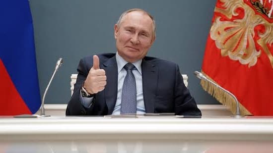 Деньги побежали первыми